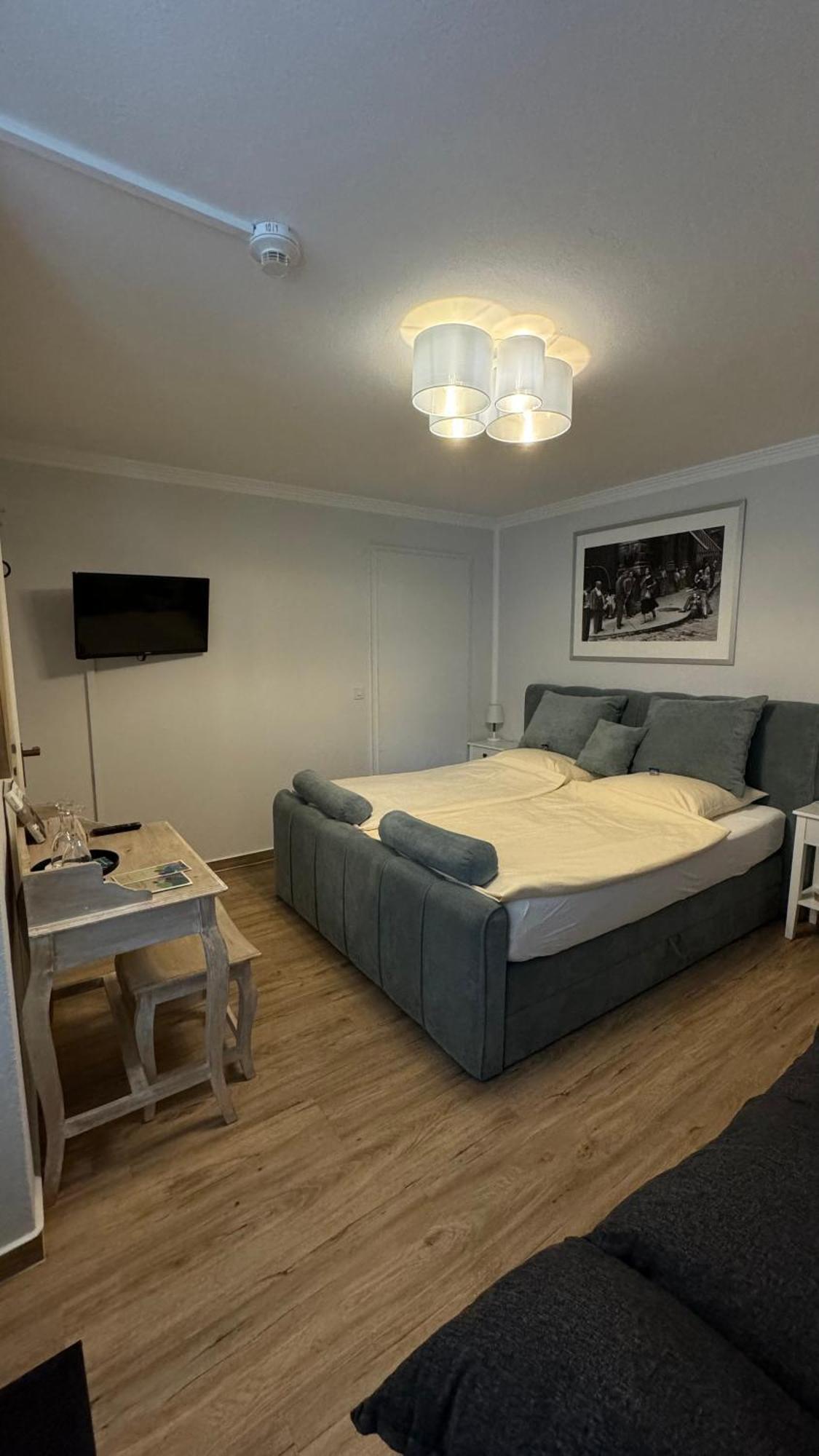 Goethe Hotel Bad Pyrmont Δωμάτιο φωτογραφία